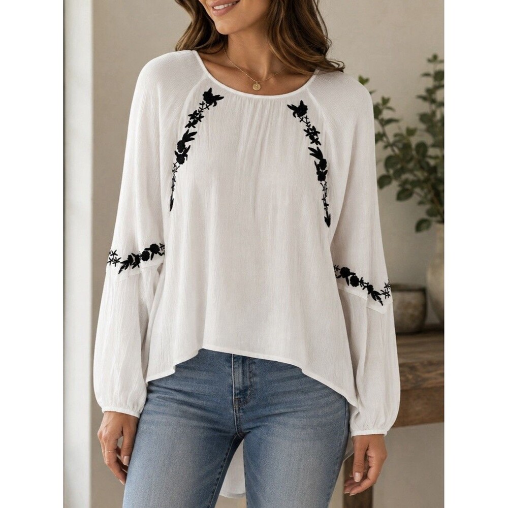 Simply Vera VeraWang Peasant Blouse Womens Small White Embroidered Hi-Low Hem